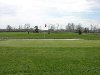 Plus de détails pour 12486 Beebe Rd, Silver Creek, NY - Sports et loisirs à vendre
