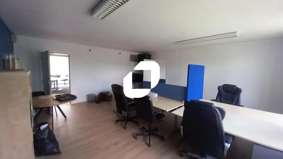 Bureau dans VILLENEUVE-D'ASCQ à louer - Photo de l’immeuble – Image 1 sur 8