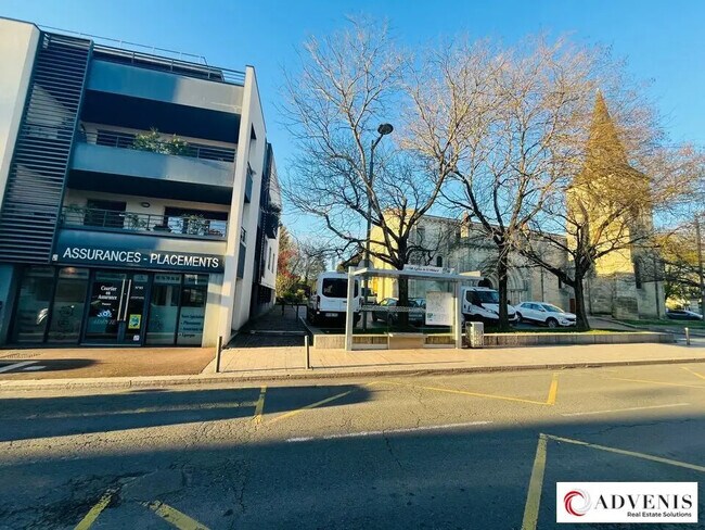Plus de détails pour Local commercial à vendre