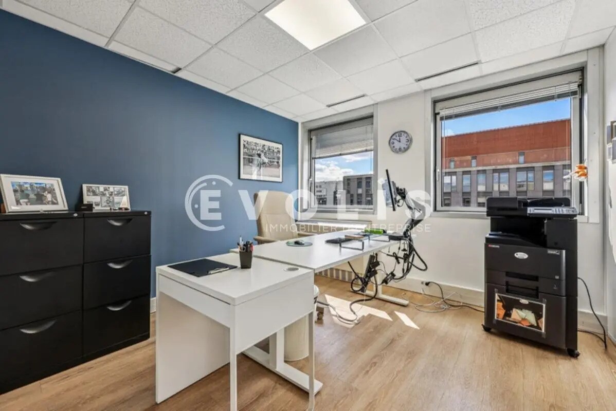 Bureau dans Noisy-le-Grand à louer Photo de l’immeuble– Image 1 sur 14