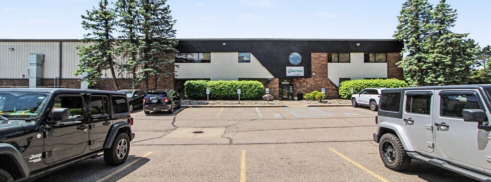 5949 Jackson Rd, Ann Arbor, MI à louer - Photo de l’immeuble – Image 3 sur 9