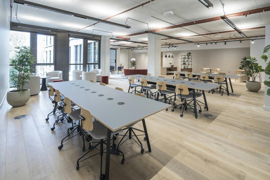 66 City Rd, Londres à louer - Photo de l’immeuble – Image 2 sur 44