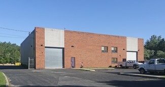 Plus de détails pour 124 Sills Rd, Yaphank, NY - Industriel/Logistique à vendre