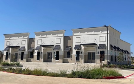 2416 Swamy Dr, Sherman, TX à louer - Photo de l’immeuble – Image 2 sur 16