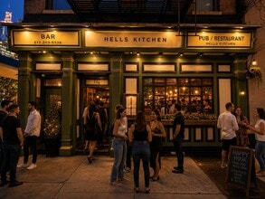 714 11th Ave, New York, NY à louer Autre– Image 2 sur 2