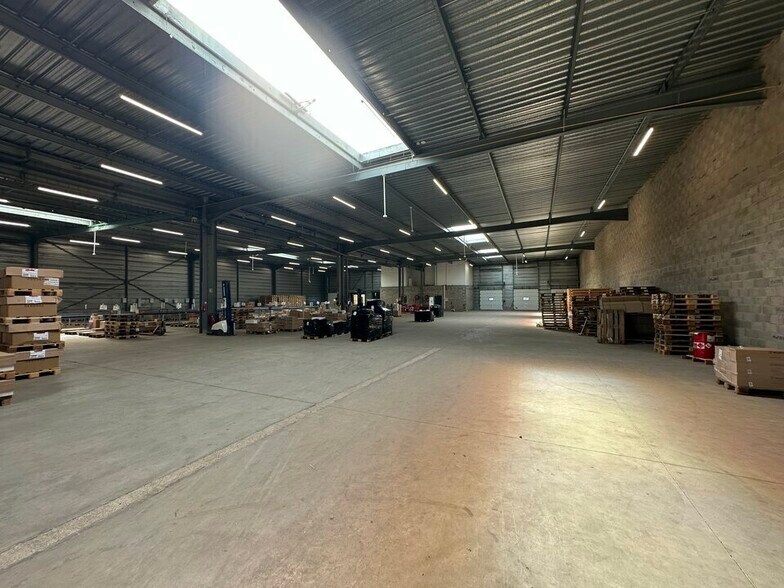 Industriel/Logistique dans Strasbourg à louer - Photo intérieure – Image 2 sur 9