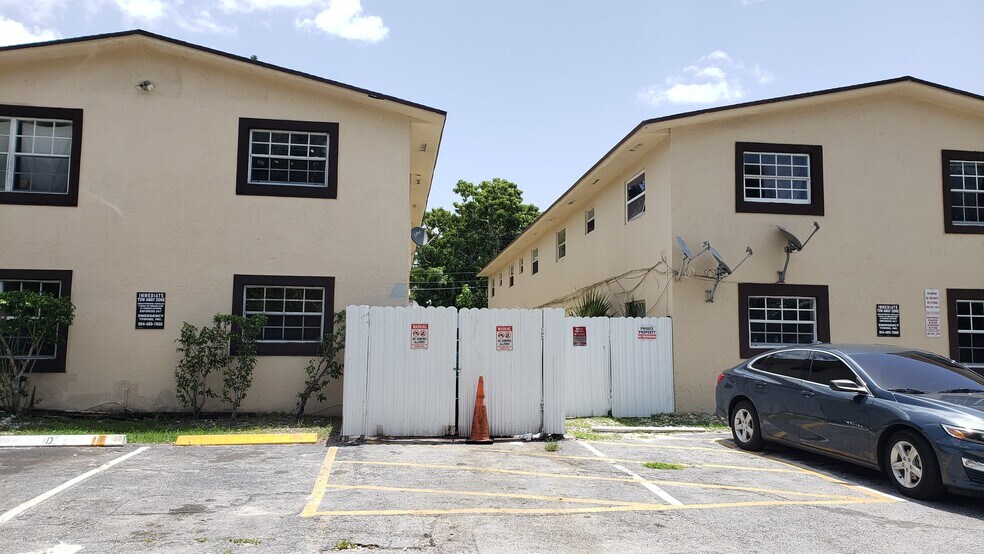 624 SW 16th Ave, Fort Lauderdale, FL à vendre - Photo de l’immeuble – Image 2 sur 8