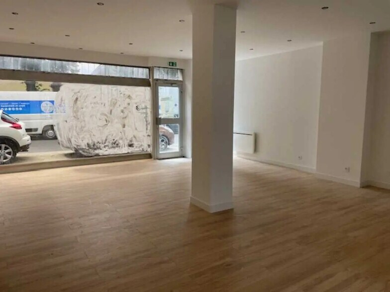 Local commercial dans Soissons à louer - Photo de l’immeuble – Image 1 sur 4