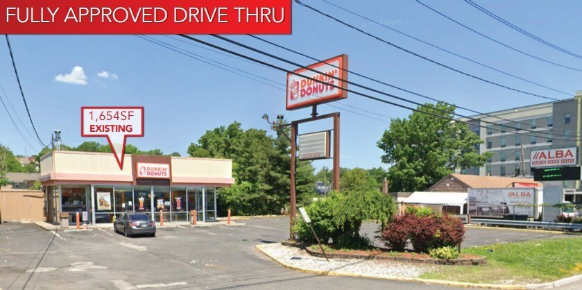 343 State Route 17, Hasbrouck Heights, NJ à louer - Photo de l’immeuble – Image 1 sur 5