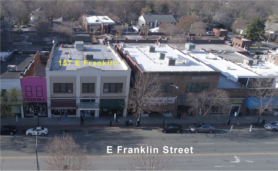 155-157 E Franklin St, Chapel Hill, NC à louer - Photo de l’immeuble – Image 2 sur 3