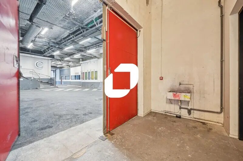 Local commercial dans Vanves à louer - Photo de l’immeuble – Image 2 sur 12