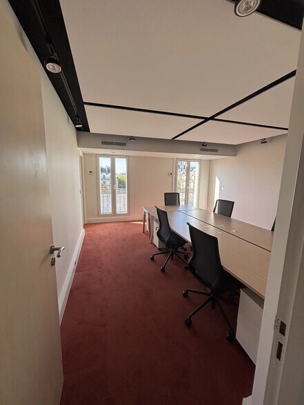 Espace de coworking dans Paris à louer - Photo de l’immeuble – Image 3 sur 22
