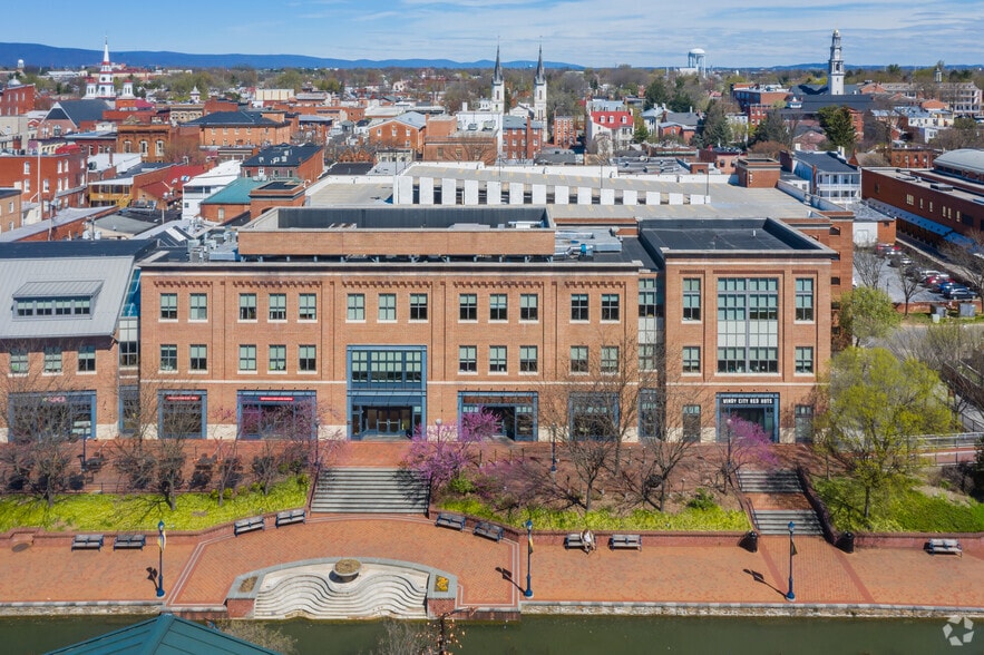 50 Carroll Creek Way, Frederick, MD à vendre - Aérien – Image 2 sur 7