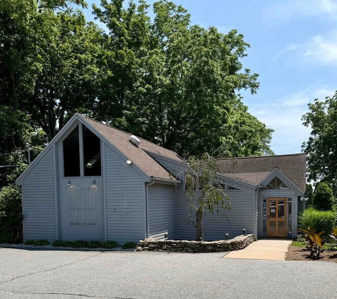 1156 Boston Post Rd, Old Saybrook, CT à louer - Photo de l’immeuble – Image 2 sur 6