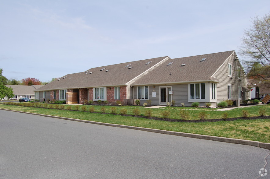 175 Berlin-Cross Keys Rd, Berlin, NJ à louer - Photo de l’immeuble – Image 3 sur 5