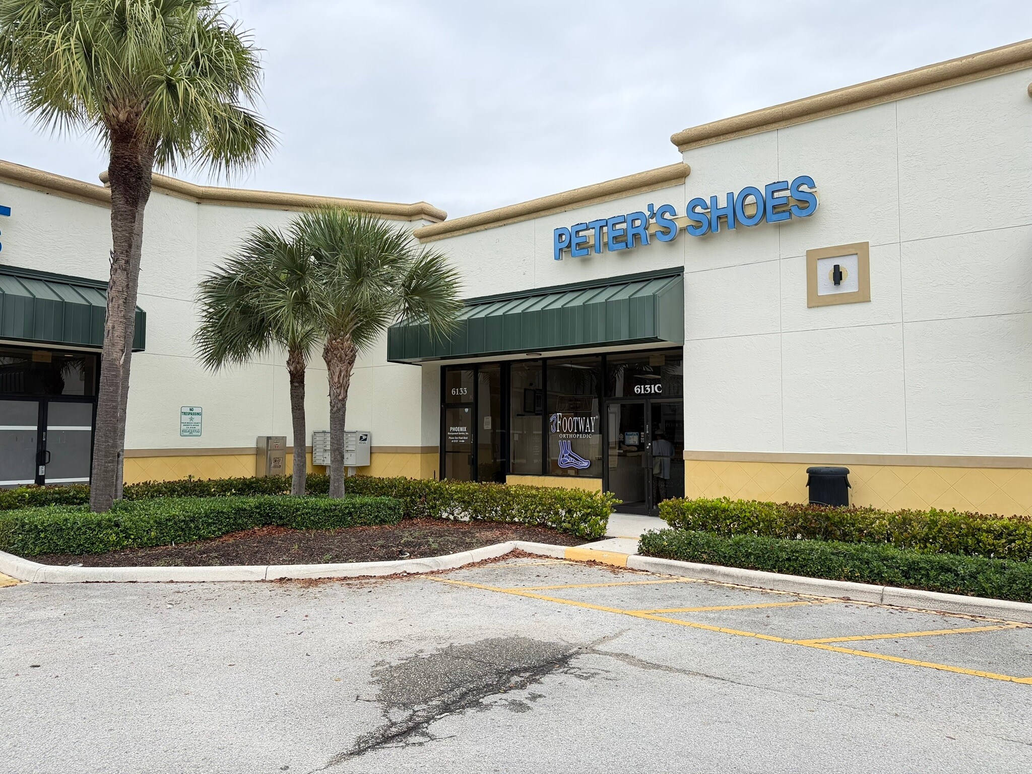 6125-6155 Lake Worth Rd, Lake Worth, FL à louer Photo intérieure– Image 1 sur 1
