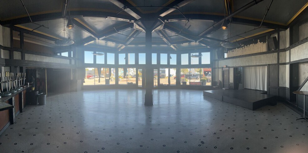 629 Monroe Ave, Memphis, TN à vendre - Photo intérieure – Image 3 sur 6