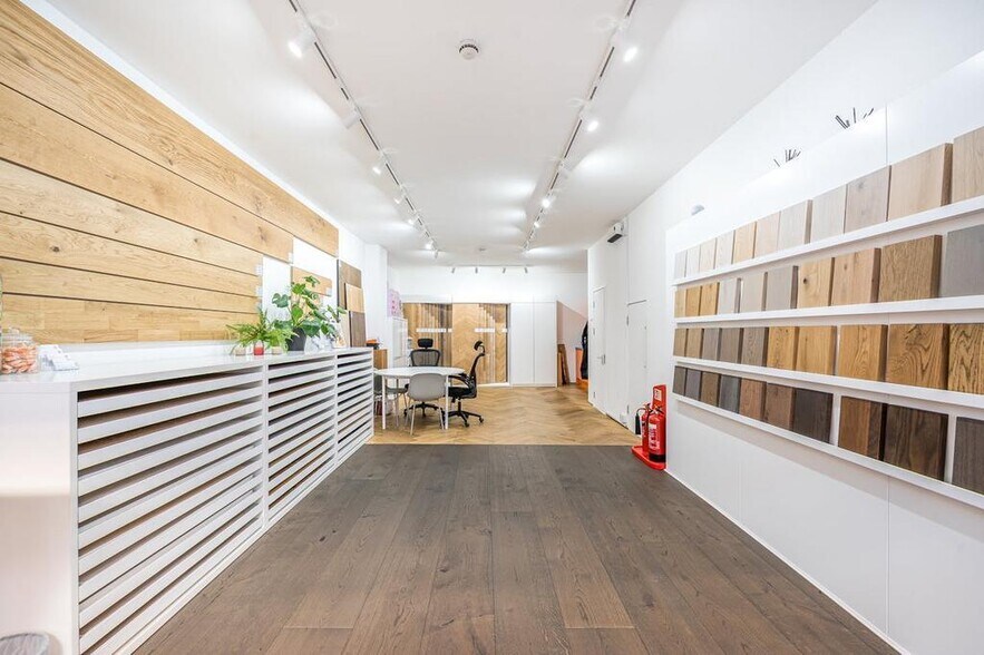 30B Great Sutton St, Londres à louer - Photo de l’immeuble – Image 1 sur 25