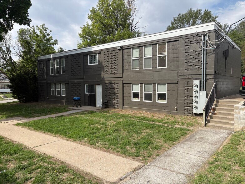 3344-3348 Larimore Ave, Omaha, NE à vendre - Photo de l’immeuble – Image 3 sur 10