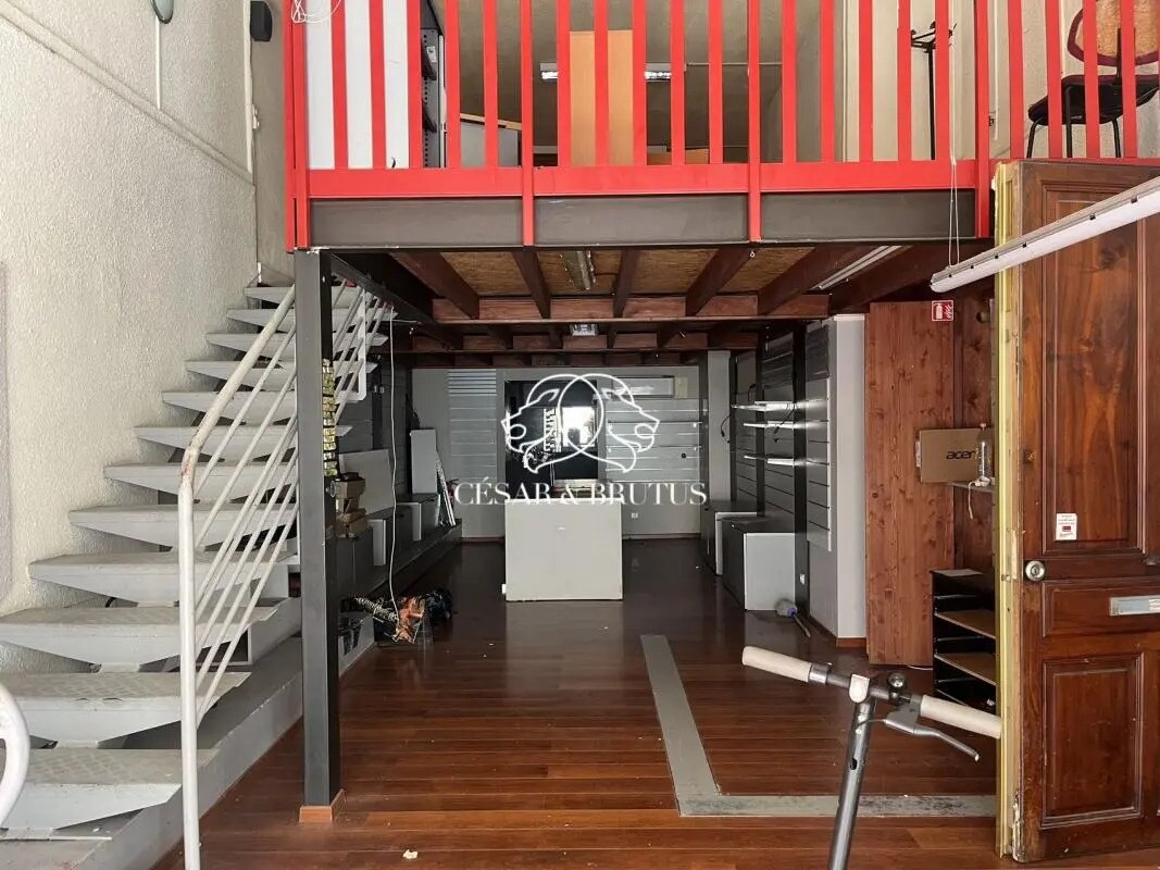 Local commercial dans Grenoble à louer Photo intérieure– Image 1 sur 5