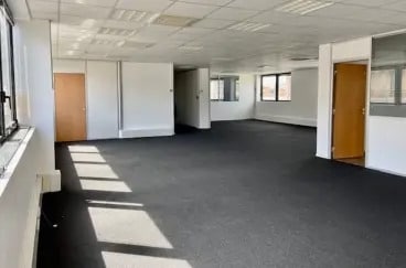 76 Boulevard De La République, Boulogne-Billancourt à louer - Photo de l’immeuble – Image 3 sur 6