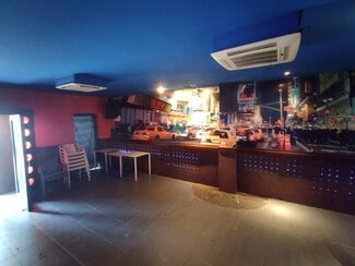 Plus de détails pour Calle San Marcial, 5, Laredo - Local commercial à louer