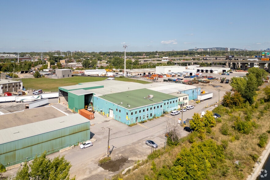47-65 Saint-Joseph, Lachine, QC à vendre - Aérien – Image 2 sur 2