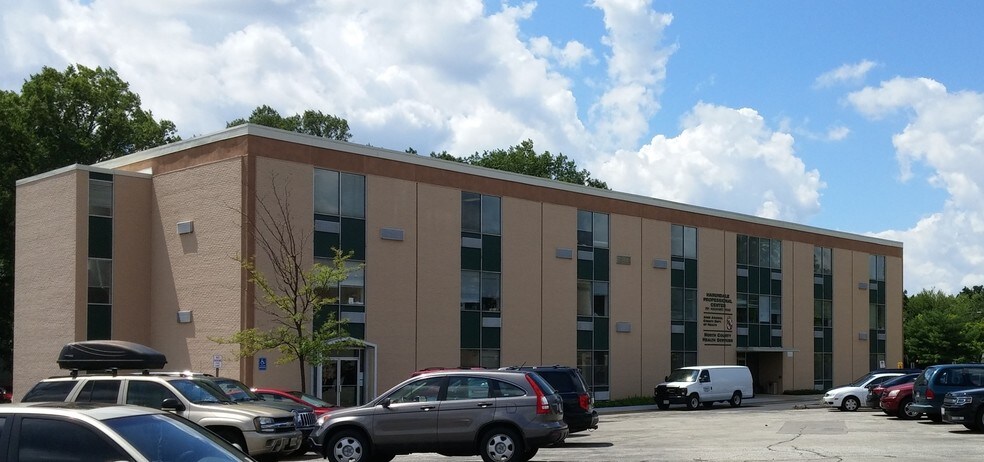 791 Aquahart Rd, Glen Burnie, MD à louer - Photo de l’immeuble – Image 2 sur 35