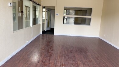 1365-1411 S Diamond Bar Blvd, Diamond Bar, CA à louer - Vidéo sur l’annonce professionnelle 