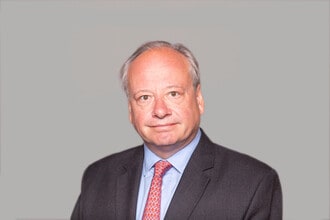 Simon Robinson