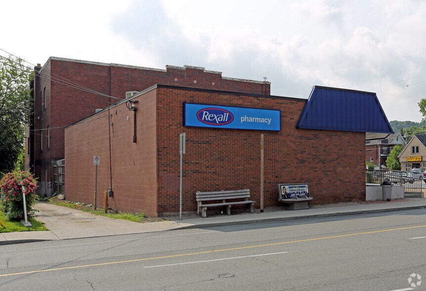 331 Dundurn St S, Hamilton, ON à vendre - Photo de l’immeuble – Image 3 sur 6