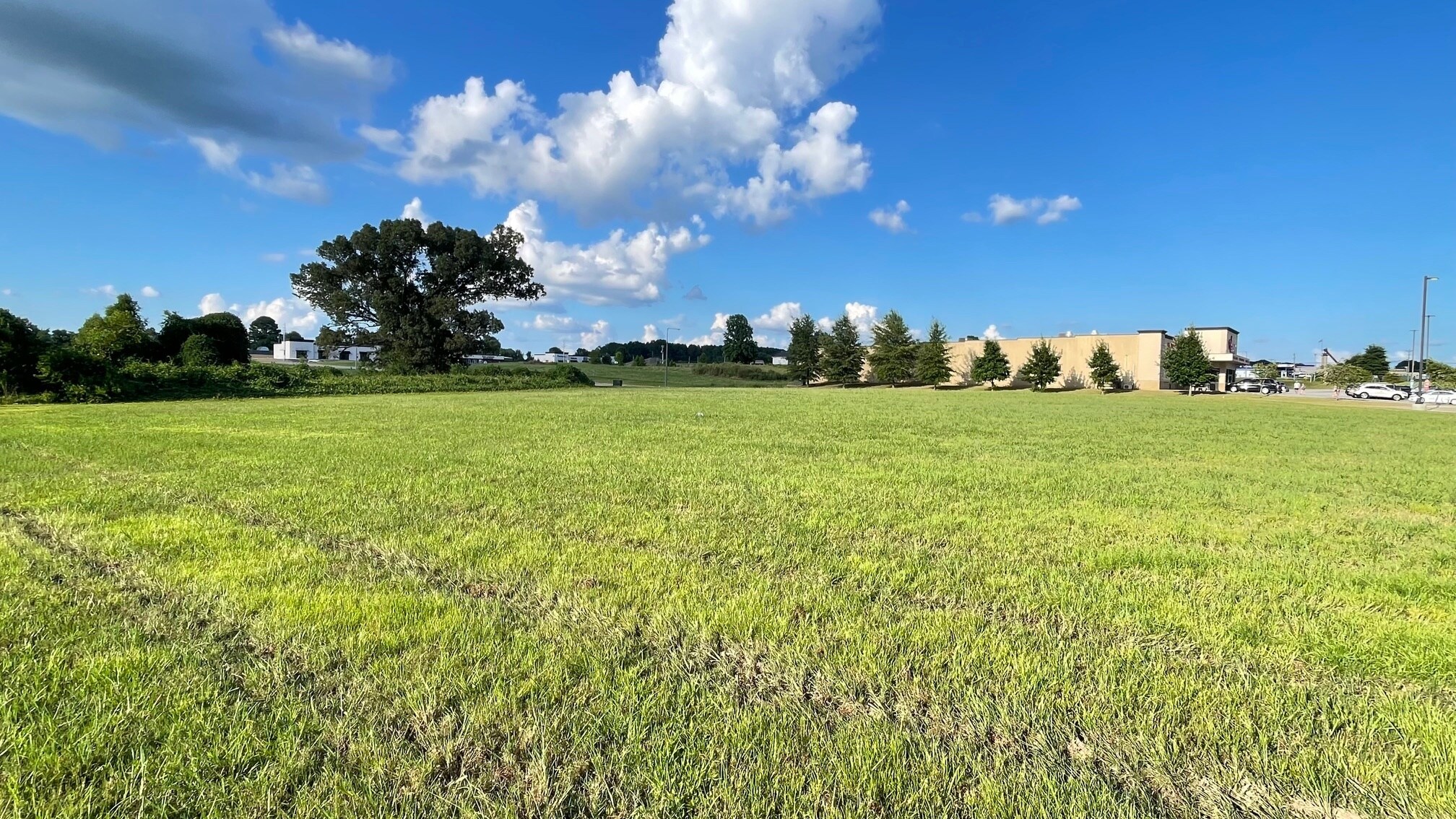 65 Garrett Dr, Medina, TN à vendre Photo principale– Image 1 sur 18