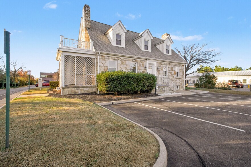 4412 Lafayette Blvd, Fredericksburg, VA à louer - Photo de l’immeuble – Image 2 sur 29