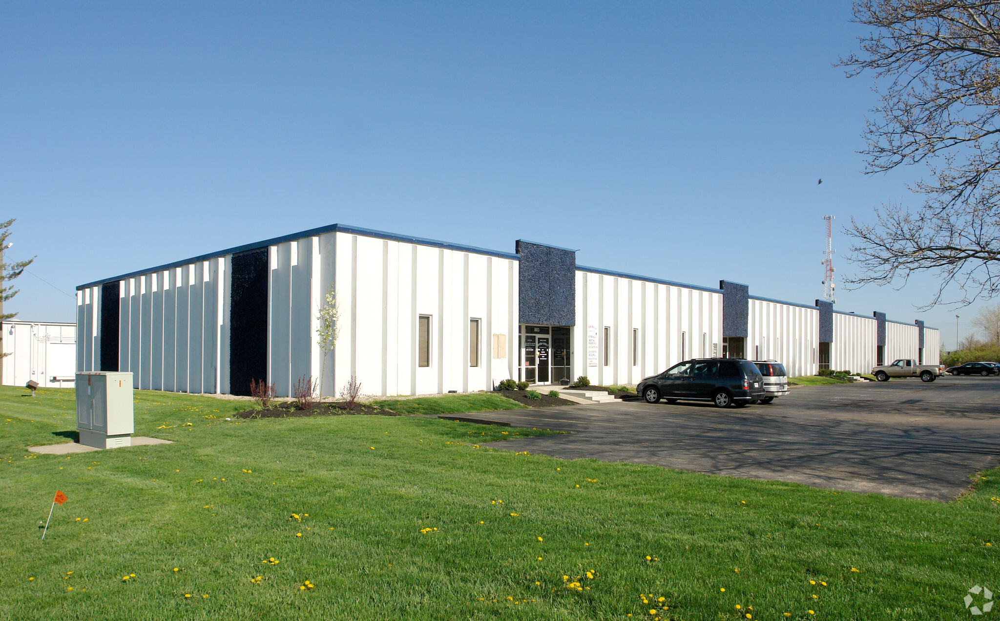 801-819 Phillipi Rd, Columbus, OH à louer Photo principale– Image 1 sur 7