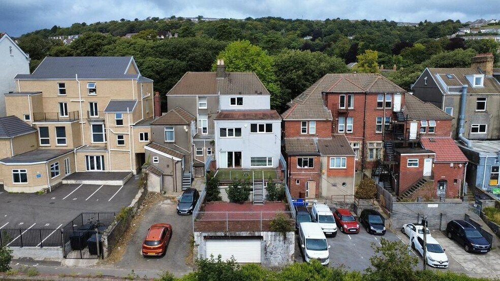 70 Walter Rd, Swansea à vendre - Aérien – Image 2 sur 20