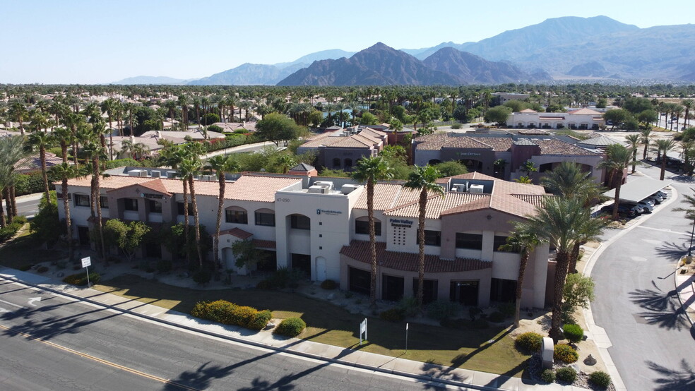 47040-47050 Washington St, La Quinta, CA à louer - Photo de l’immeuble – Image 2 sur 49
