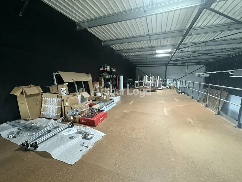 Local d’activités dans Reims à louer - Photo intérieure – Image 3 sur 5
