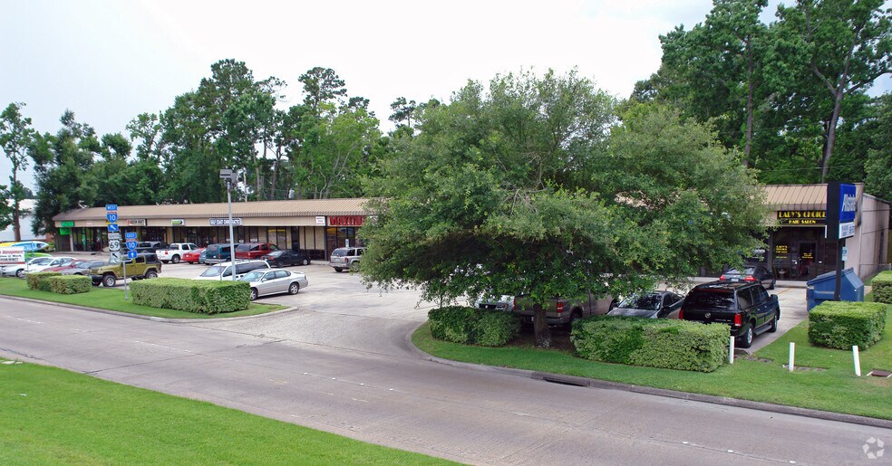 2855 Eastex Fwy, Beaumont, TX à louer - Photo de l’immeuble – Image 3 sur 6