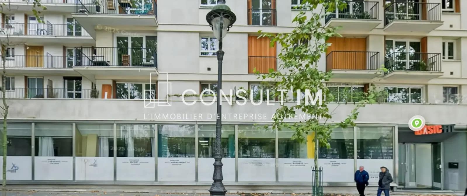 Local commercial dans Paris à louer Photo de l’immeuble– Image 1 sur 9