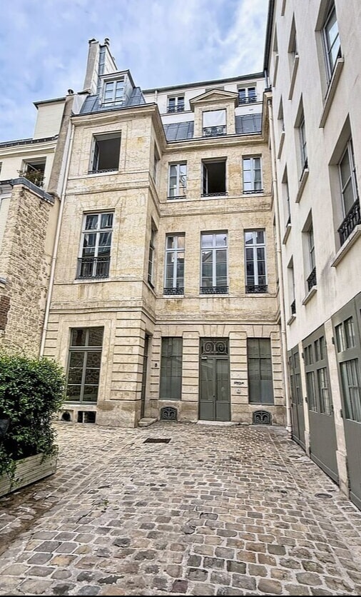 Rue Du Mail, Paris à louer Photo de l’immeuble– Image 1 sur 5