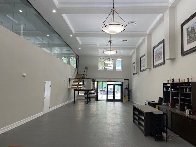 416-418 Clematis St, West Palm Beach, FL à louer - Photo de l’immeuble – Image 2 sur 4