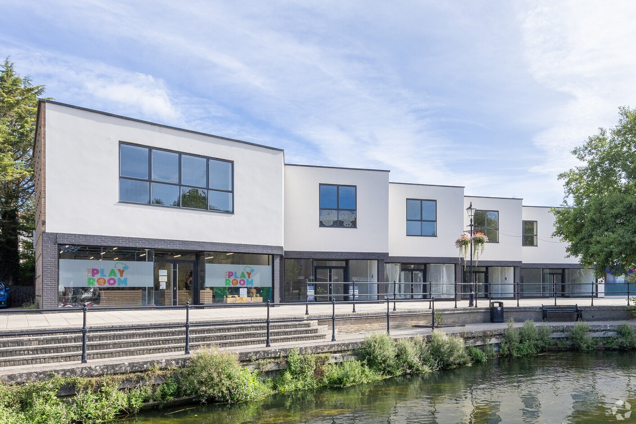 17 Riverside Walk, Thetford à louer Photo principale– Image 1 sur 3