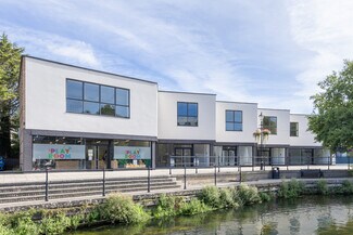 Plus de détails pour 17 Riverside Walk, Thetford - Local commercial à louer