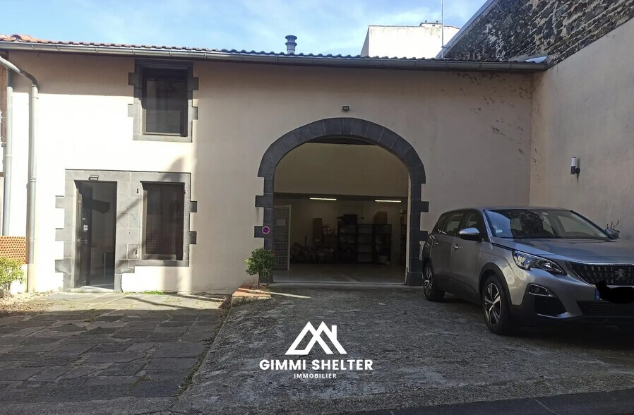 Industriel/Logistique dans Aubière à vendre - Photo de l’immeuble – Image 2 sur 8