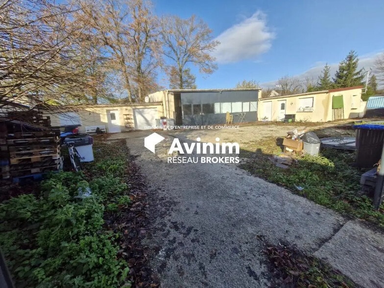 Industriel/Logistique dans Claye-Souilly à louer - Photo de l’immeuble – Image 1 sur 9