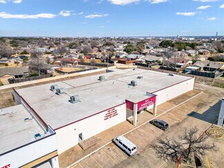 Plus de détails pour 903 W Parker Rd, Plano, TX - Spécialisé à vendre
