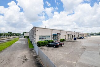 Plus de détails pour 5990-5998 Griggs Rd, Houston, TX - Industriel/Logistique à louer