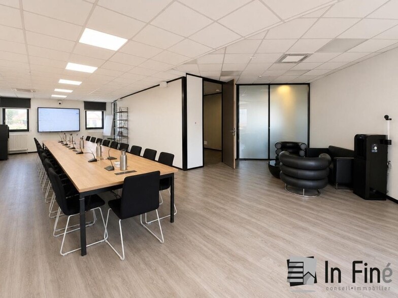 Bureau dans Strasbourg à vendre - Photo intérieure – Image 1 sur 21