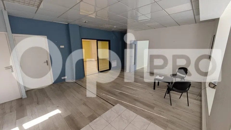 Bureau dans Guérande à vendre Photo de l’immeuble– Image 1 sur 5