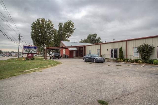 11710 S Memorial Dr, Bixby, OK à vendre - Photo de l’immeuble – Image 2 sur 8